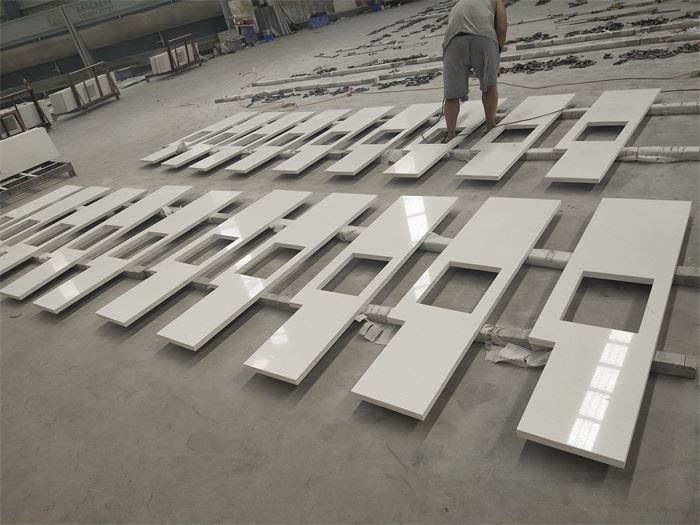 ocean foam white quartz