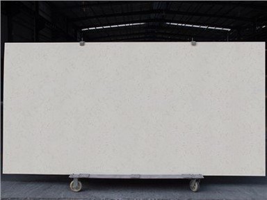 Плита из белого штормового кварца