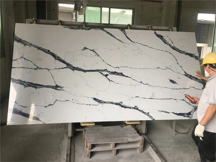 Calacatta Quartz Surfaces Black Veins