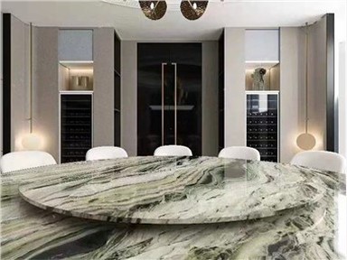 Зеленый мраморный стол