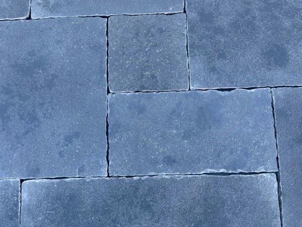paving slabs black limestone